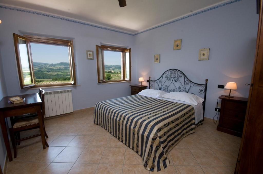 Agriturismo Macinatico San Gimignano Ruang foto
