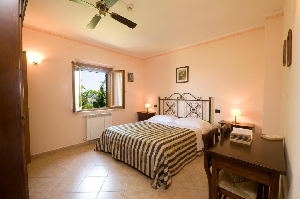 Agriturismo Macinatico San Gimignano Ruang foto